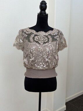 Tadashi Shoji Sequin Lace Blouson Top Sand Ivory Size 10 Altered